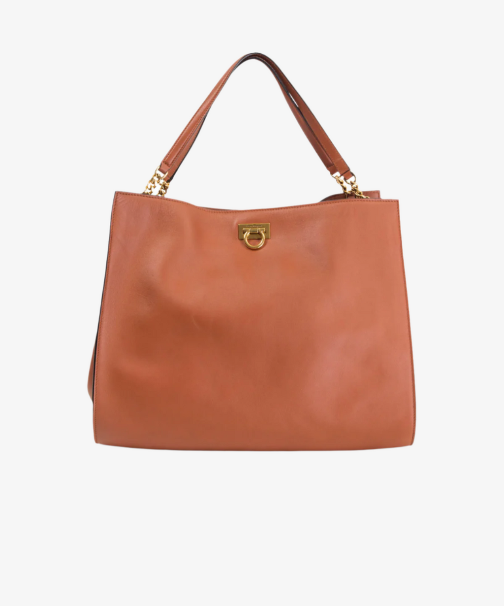 Ferragamo 22SS TRIFOLIO レザーショルダー/トートバック Ferragamo Trifolio Tote – THELUXESHOPPER