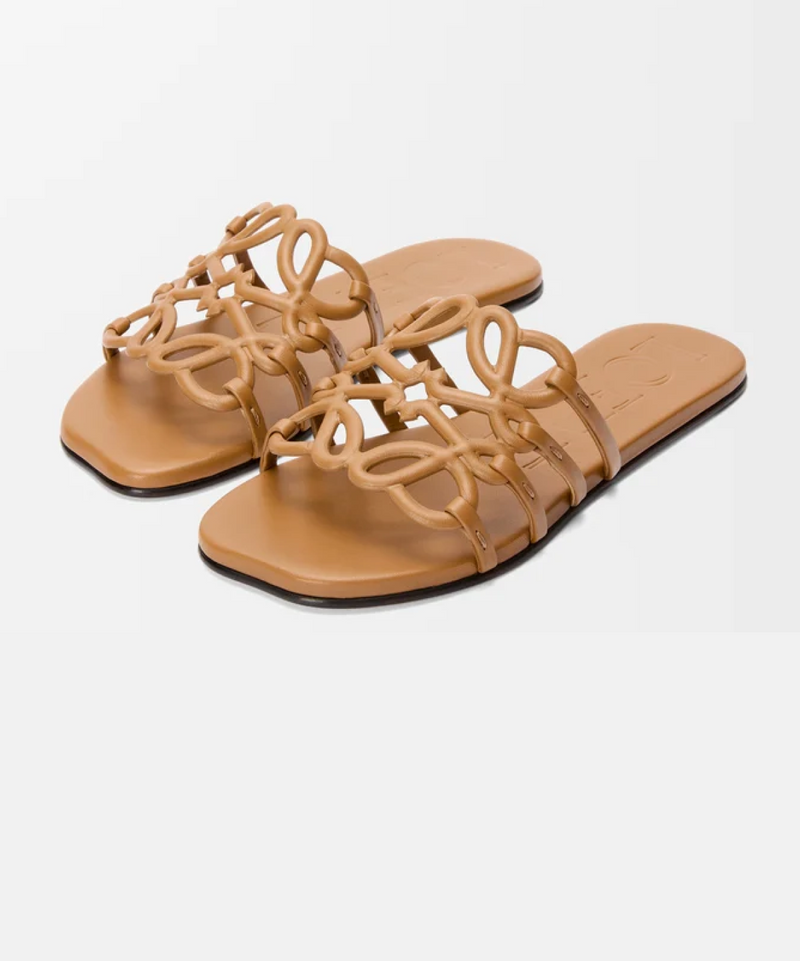 Loewe Anagram Petal Slides