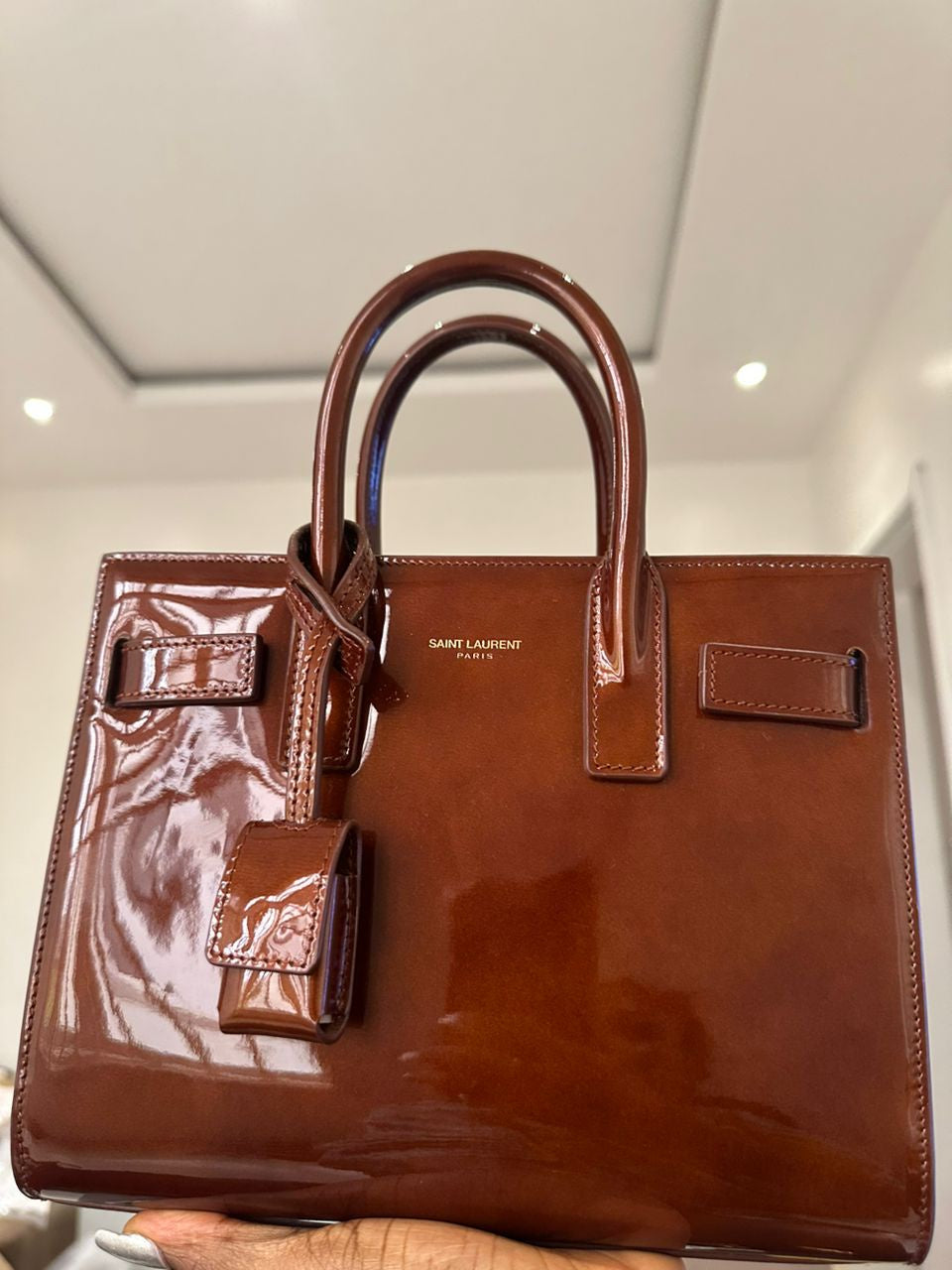 SAINT LAURENT SAC DE JOUR/NANO/BROWN PATTINA EFFECT/PATENT