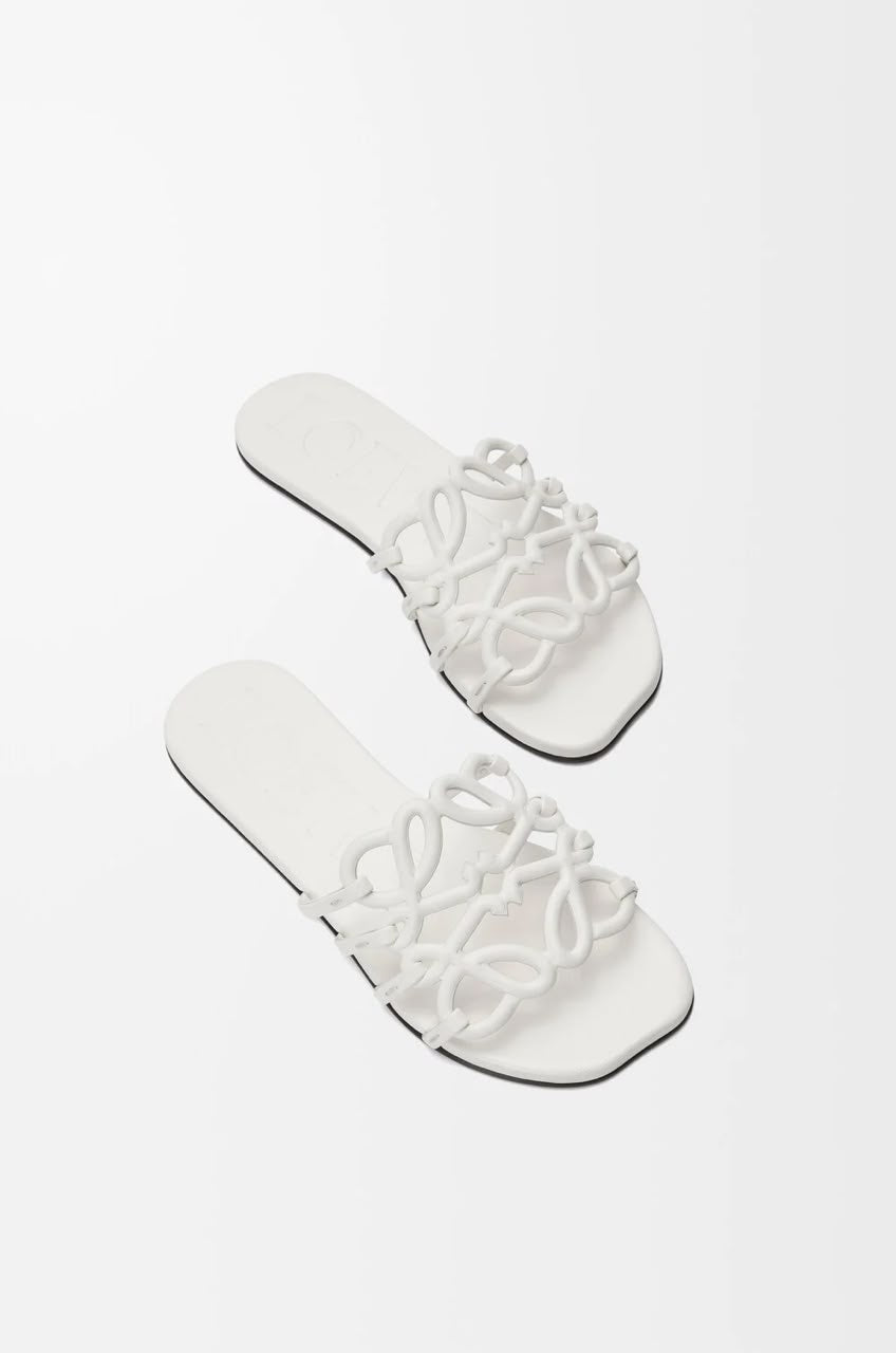 LOEWE ANAGRAM PETALS SLIDES/WHITE/41